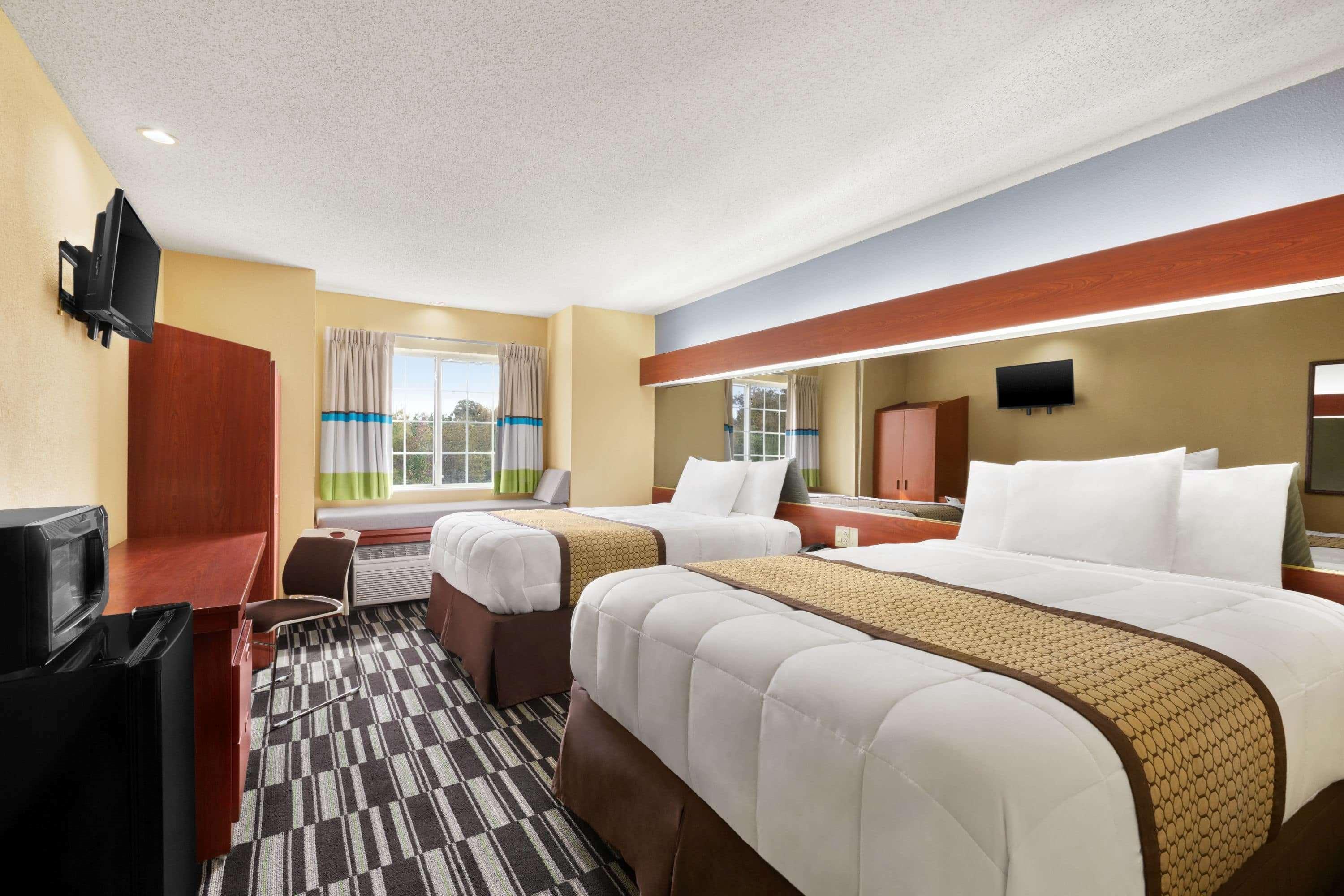 Microtel Inn & Suites By Wyndham Thomasville Bagian luar foto